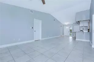 740 SW 55th Ave, Margate, FL 33068 - Photo 13