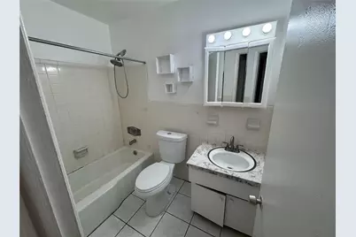 1814 E Oakland Park Boulevard #46, Fort Lauderdale, FL 33306 - Photo 5