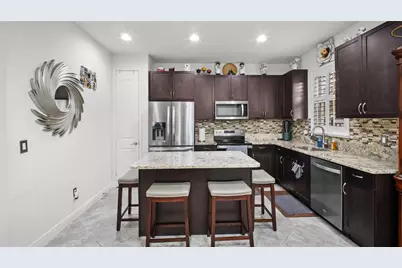 6993 Pines Circle #6993, Coconut Creek, FL 33073 - Photo 23