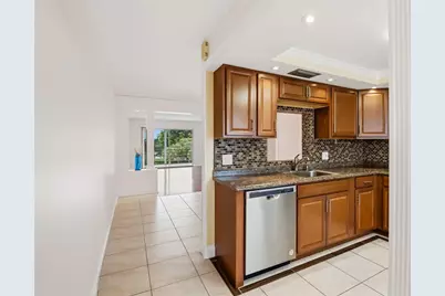 2505 Antigua Terrace #D-4, Coconut Creek, FL 33066 - Photo 5
