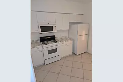 7713 Sanibel Drive, Tamarac, FL 33321 - Photo 3