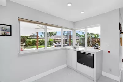 4710 NE 27th Avenue, Fort Lauderdale, FL 33308 - Photo 13