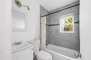 1435 SW 5th Ct, Fort Lauderdale, FL 33312 - Photo 11