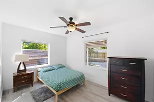 1435 SW 5th Ct, Fort Lauderdale, FL 33312 - Photo 11
