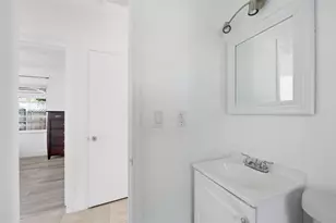 1435 SW 5th Ct, Fort Lauderdale, FL 33312 - Photo 13