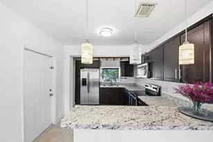 1435 SW 5th Ct, Fort Lauderdale, FL 33312 - Photo 7