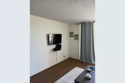 500 Executive Center Drive #3I, West Palm Beach, FL 33401 - Photo 3