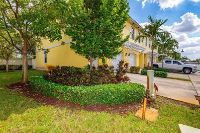 1134 NW 40th Terrace, Lauderhill, FL 33313 - Photo 25