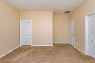 1134 NW 40th Ter, Lauderhill, FL 33313 - Photo 11