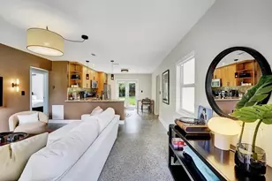 820 NE 17th St, Fort Lauderdale, FL 33305 - Photo 9