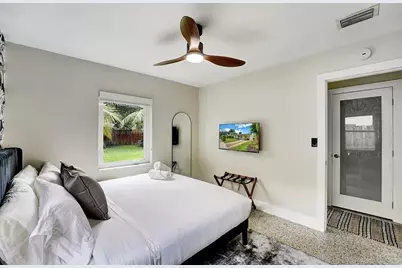 820 NE 17th Street, Fort Lauderdale, FL 33305 - Photo 29