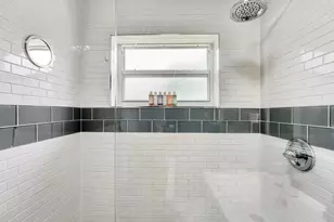 820 NE 17th St, Fort Lauderdale, FL 33305 - Photo 23