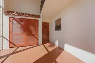 401 Lake Frances Dr, West Palm Beach, FL 33411 - Photo 5