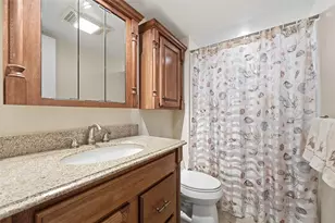 401 Lake Frances Dr, West Palm Beach, FL 33411 - Photo 19