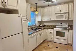 401 Lake Frances Dr, West Palm Beach, FL 33411 - Photo 37