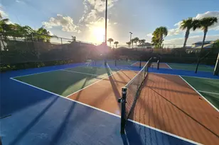 4422 S Silverwood Ln, Fort Lauderdale, FL 33309 - Photo 57