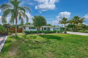 440 NW 37th St, Oakland Park, FL 33309 - Photo 7