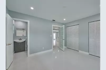 440 NW 37th Street, Oakland Park, FL 33309 - Photo 61