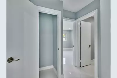 440 NW 37th Street, Oakland Park, FL 33309 - Photo 39