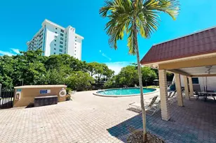 124 NE 19th Ct, Wilton Manors, FL 33305 - Photo 7