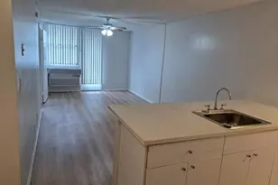 2701 Riverside Dr, Coral Springs, FL 33065 - Photo 3