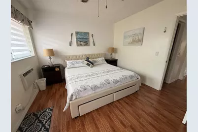 1000 SW 10th Avenue #9, Hallandale Beach, FL 33009 - Photo 11