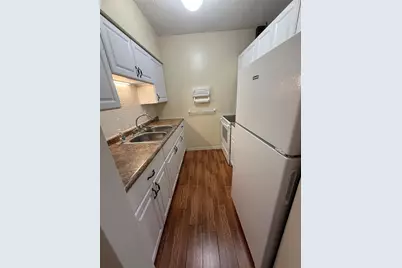 1000 SW 10th Avenue #9, Hallandale Beach, FL 33009 - Photo 17