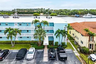 2758 NE 30th Ave, Pompano Beach, FL 33064 - Photo 3