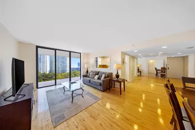 18181 NE 31st Court #804, Aventura, FL 33160 - Photo 7