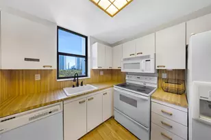 18181 NE 31st Ct, Aventura, FL 33160 - Photo 13