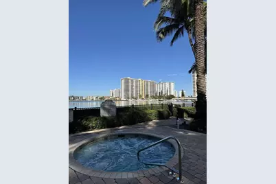 17125 N Bay Road #3102, North Miami Beach, FL 33160 - Photo 15