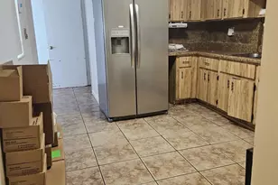 3500 NW 12th St, Miami, FL 33125 - Photo 11