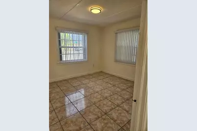 3500 NW 12th Street, Miami, FL 33125 - Photo 15