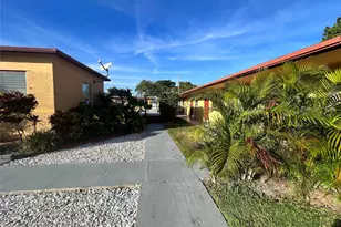 1723 Moffett St, Hollywood, FL 33020 - Photo 3
