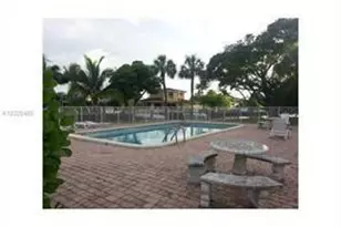 251 SE 6th Ave, Pompano Beach, FL 33060 - Photo 3