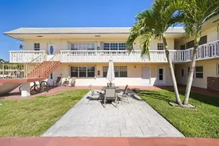 1455 N 12th Ct, Hollywood, FL 33019 - Photo 17