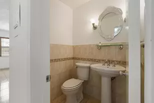 1455 N 12th Ct, Hollywood, FL 33019 - Photo 15