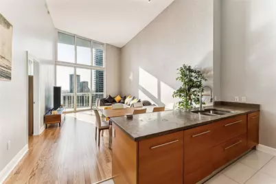 465 Brickell Avenue #2806, Miami, FL 33131 - Photo 1