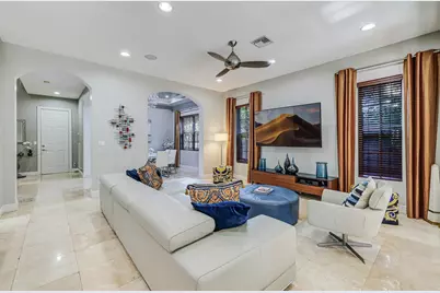 132 NE 21st Court, Wilton Manors, FL 33305 - Photo 13