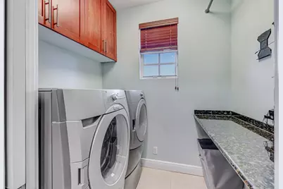 132 NE 21st Court, Wilton Manors, FL 33305 - Photo 45