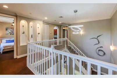 132 NE 21st Court, Wilton Manors, FL 33305 - Photo 29