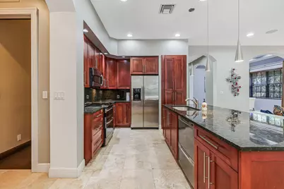 132 NE 21st Court, Wilton Manors, FL 33305 - Photo 19
