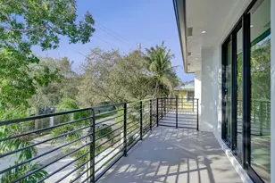 604 SW 7th Ave, Fort Lauderdale, FL 33315 - Photo 41