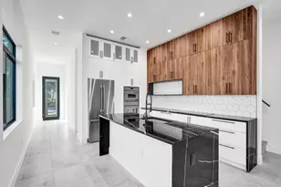 604 SW 7th Ave, Fort Lauderdale, FL 33315 - Photo 9