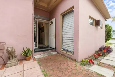 5805 NW 18th Court, Margate, FL 33063 - Photo 5