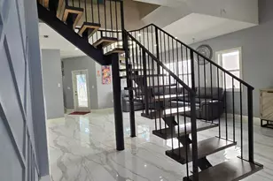 1888 NW 75th Way, Hollywood, FL 33024 - Photo 11