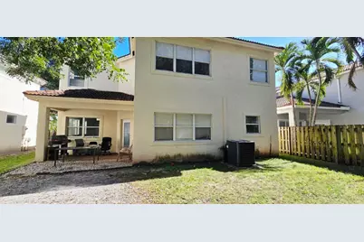 1888 NW 75th Way, Hollywood, FL 33024 - Photo 3