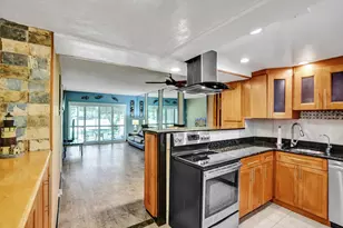 3150 N Palm Aire Dr, Pompano Beach, FL 33069 - Photo 5