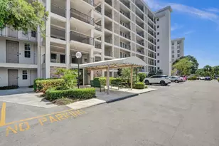 3150 N Palm Aire Dr, Pompano Beach, FL 33069 - Photo 37