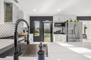 2925 NE 1st Ave., Wilton Manors, FL 33334 - Photo 9